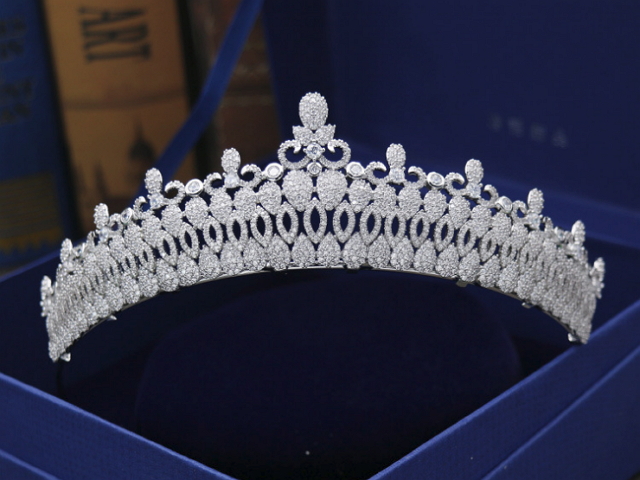 Luxury All CZ Cubic Zirconia Pearl Wedding Bridal Party Pageant Prom Tiara Crown 