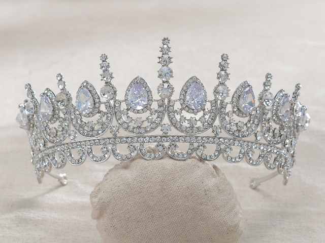 AAA CZ big teardrops bridal Tiara / Crown Silver Zirconia Tiara for Wedding,Royal Diadem for Women  main image 3